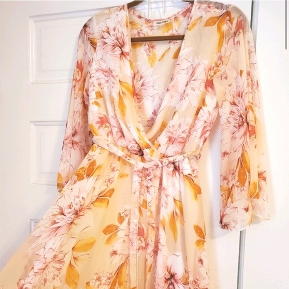 Shira Pearla boho apricot peach floral maxi dress - Picture 2 of 5